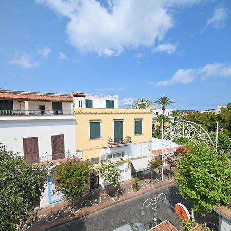 Villa Diana - Beach & Rooms อีสเกีย ภายนอก รูปภาพ